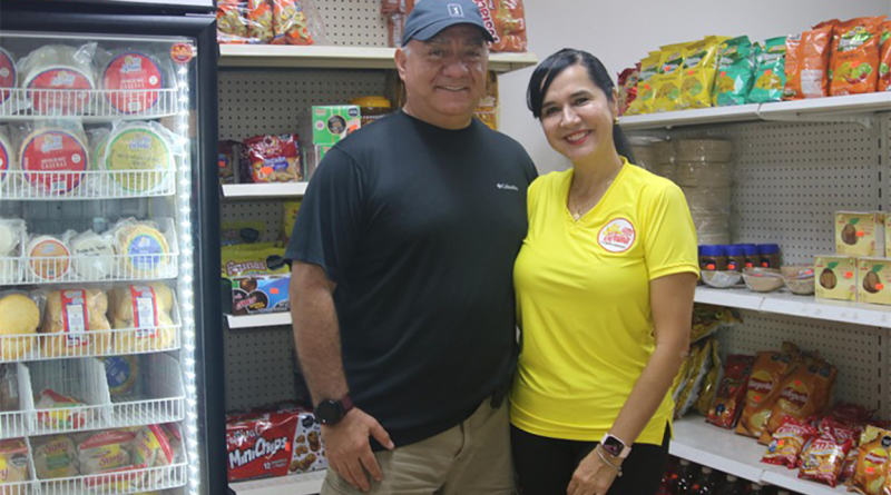 Image of German and Marcela Pardo, owners of La Tiendita, a Colombian cuisine restaurant in Mesa