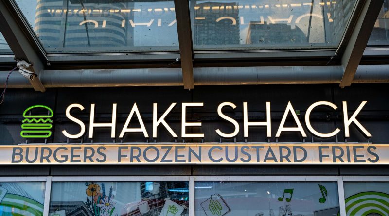 Shake Shack exterior, representing planned restaurant for Ala Moana Center in Honolulu, marking the brand's debut in Hawaii.
