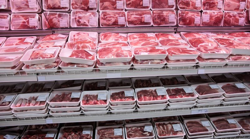 Raw meat products in a food distribution facility following a nationwide US meat recall